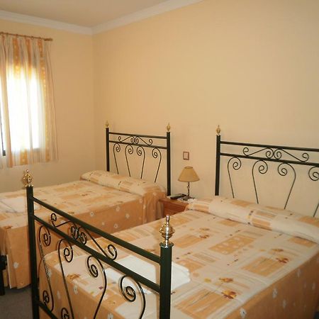 Hostal Miraflor De Las Cadenas Cuacos De Yuste Esterno foto