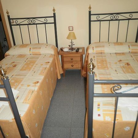 Hostal Miraflor De Las Cadenas Cuacos De Yuste Esterno foto